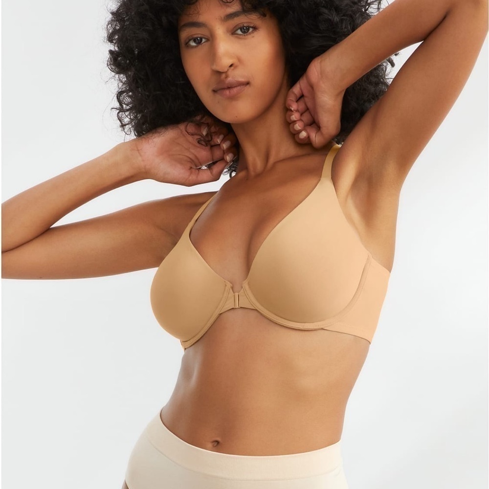 Natori Smooth Confort Front Close Bra in Nude Sz 32B